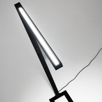 Lamp Pro - LED Stehlampe