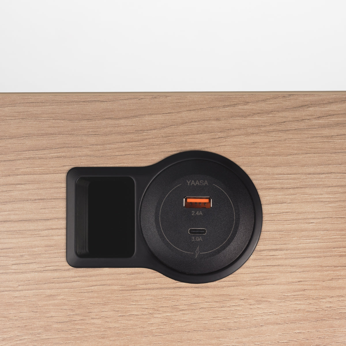 Power Management - Einbausteckdose USB